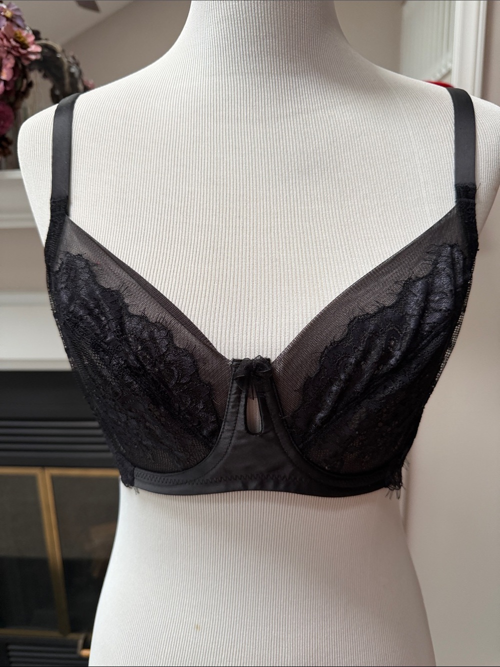 Wacoal Black Lace Sheer Underwire Bra